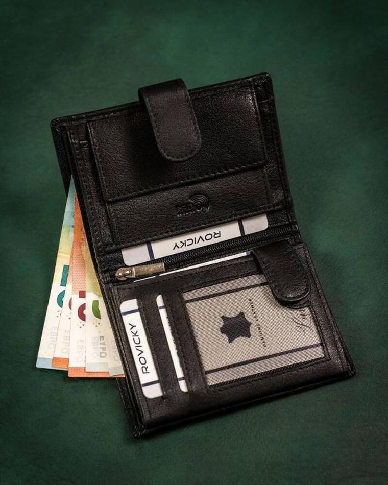 Portfel, czarny, skórzany, RFID, Rovicky