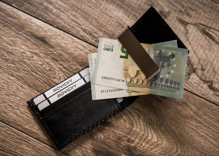 Portfel, czarny, skórzany, RFID, Rovicky