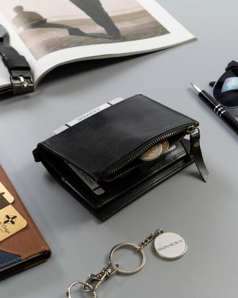 Portfel, czarny, skórzany, RFID, Rovicky
