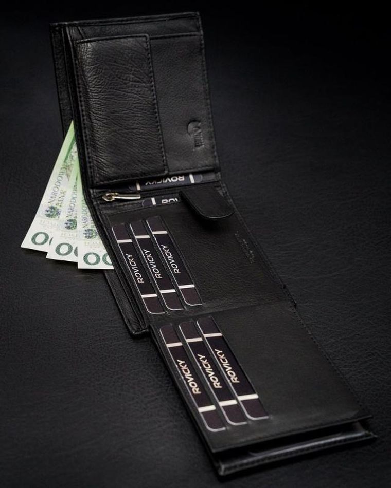 Portfel, czarny, skórzany, RFID, Rovicky