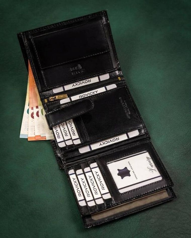 Portfel, czarny, skórzany, RFID, Rovicky