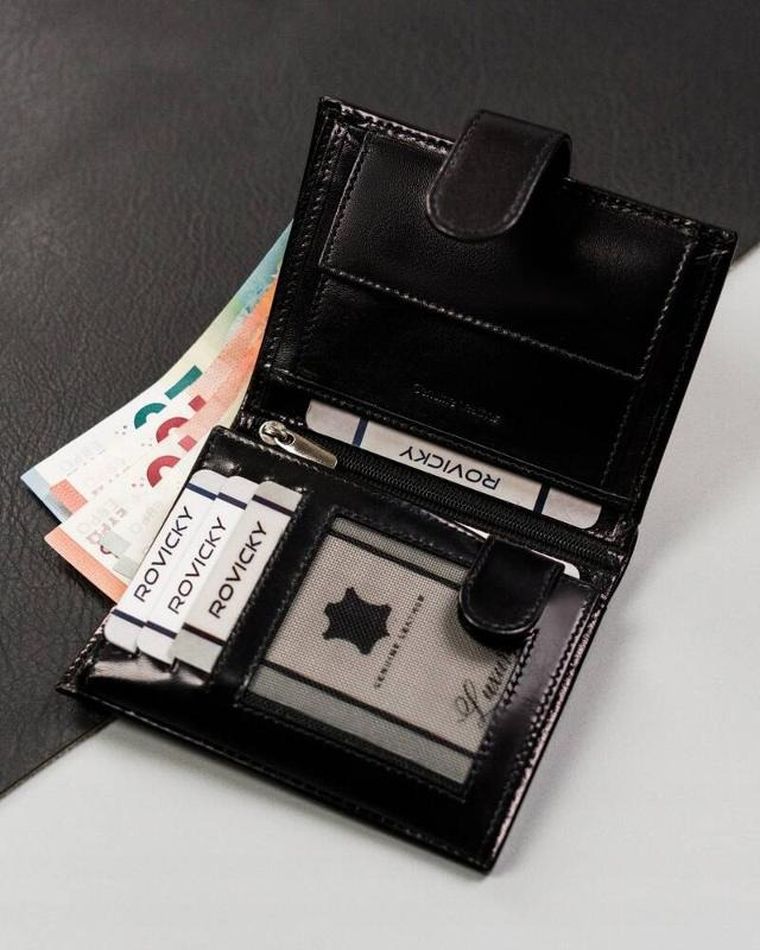 Portfel, czarny, skórzany, RFID, Rovicky