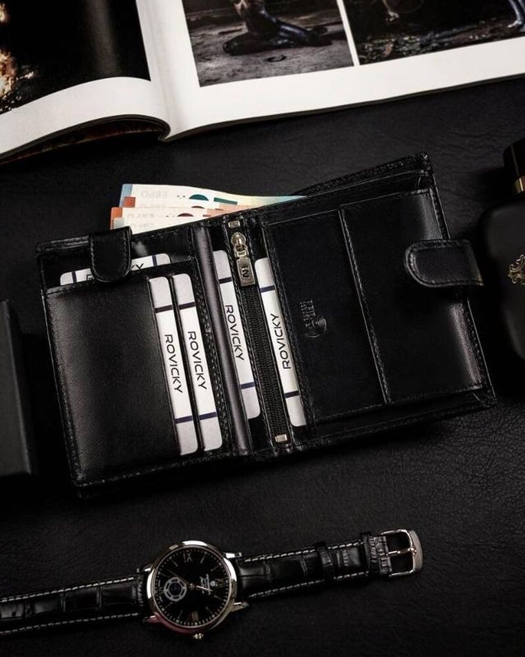 Portfel, czarny, skórzany, Rovicky