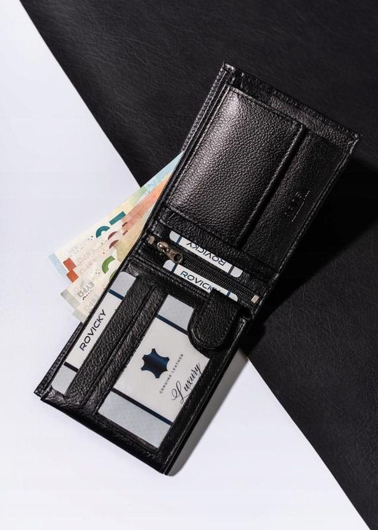Portfel, czarny, skórzany, Rovicky