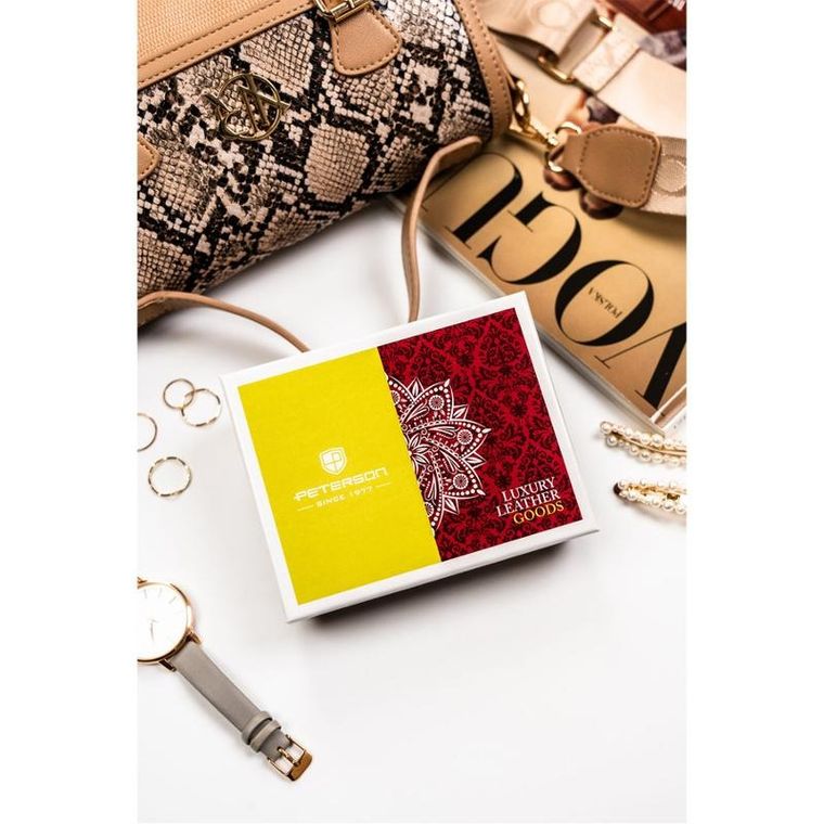 Portfel, czerwony, skórzany, RFID, Peterson