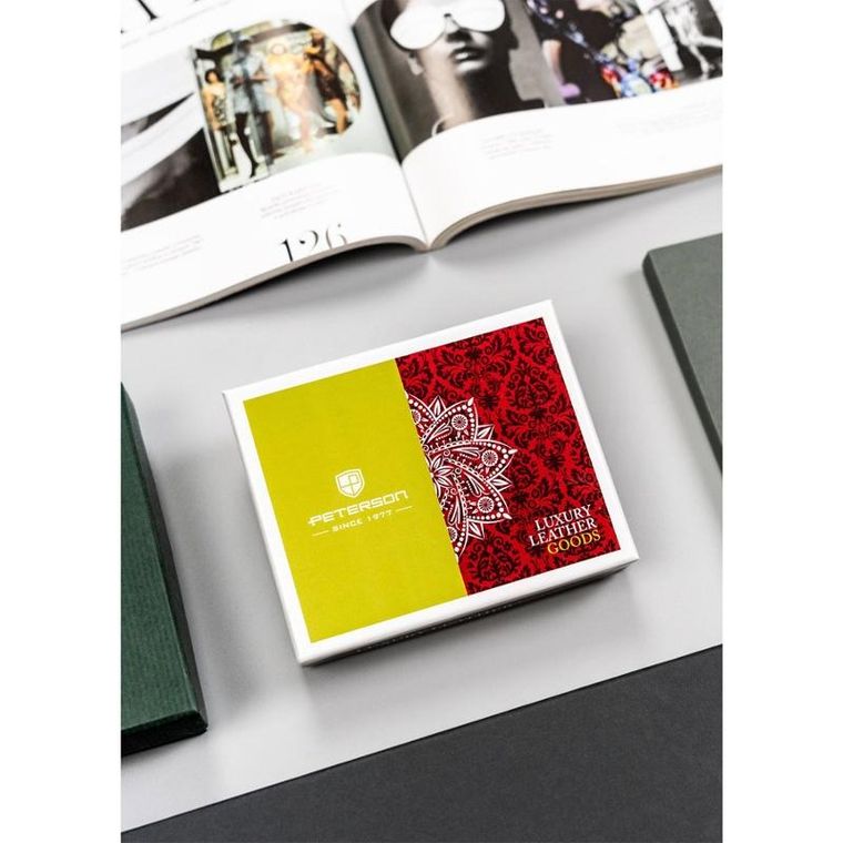 Portfel, czerwony, skórzany, RFID, Peterson