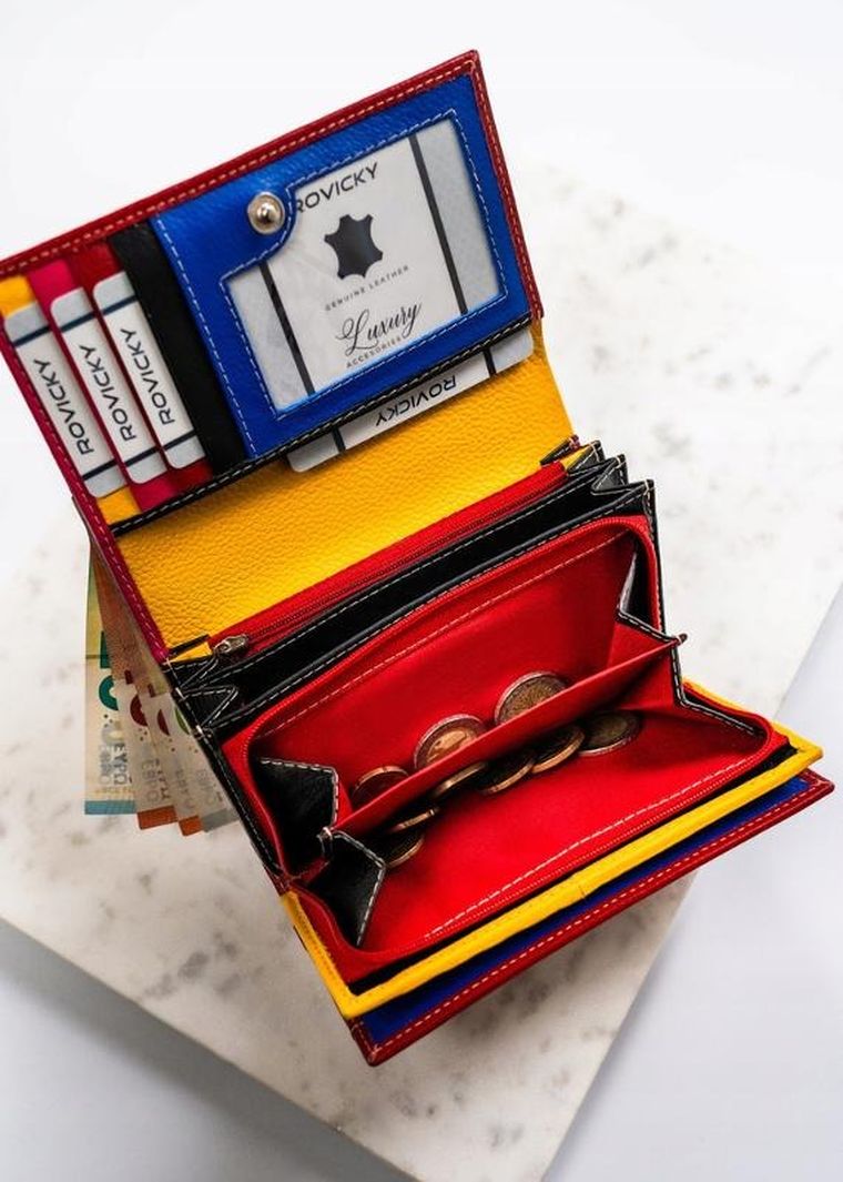 Portfel, czerwony, skórzany, Rovicky