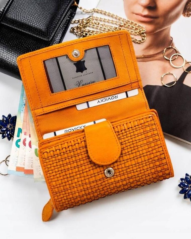 Portfel, żółty, skórzany, RFID, Rovicky