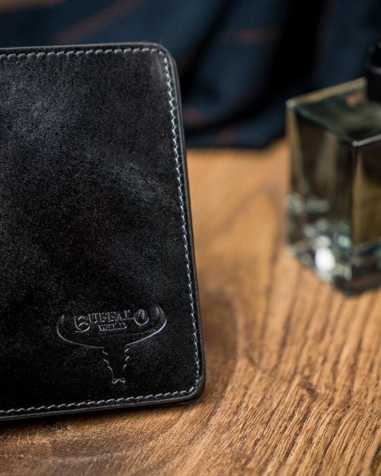 Porządne skórzane etui na dokumenty Buffalo Wild