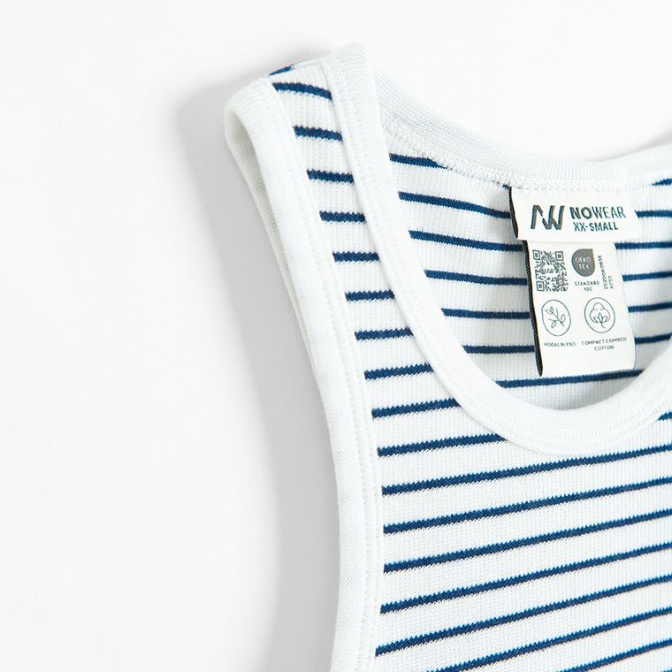 Prążkowany top z domieszką modalu NOWEAR