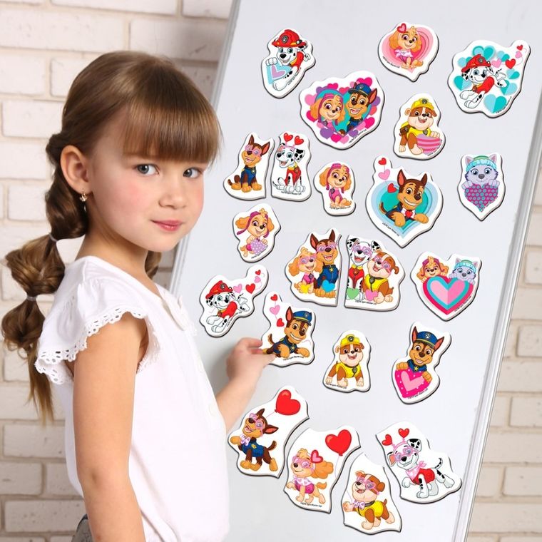 Psi Patrol, zestaw magnesów, 22 elementy