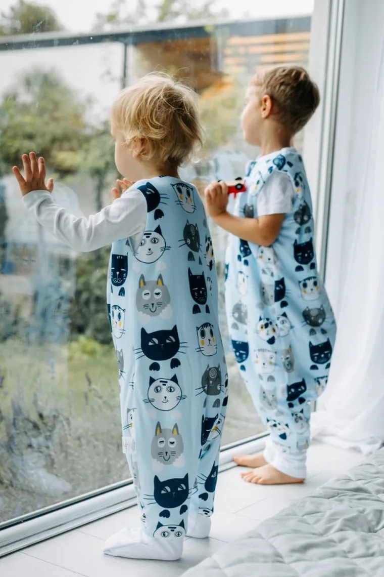 Pulp, Bamboo, Niebieskie koty, śpiworek do spania ze skarpetkami, TOG 1.75, 12-30 m