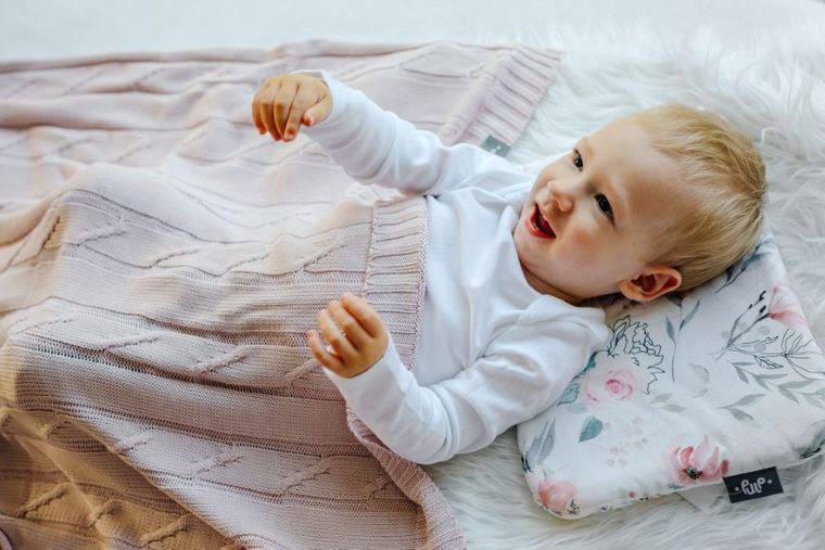 Pulp, bambusowy kocyk z jonami srebra, warkocz, pudrowy, 75-90 cm