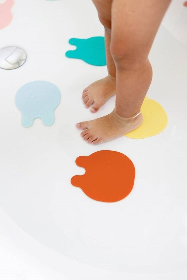 Quut, Grippi, Jellyfish, antypoślizgowe przyssawki meduzy do wanny, 16 szt.