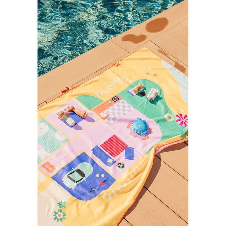Quut, PlayTowels, dwustronny ręcznik plażowy, Doll house, 70-140 cm