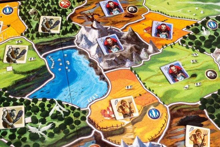 Rebel, Small World, gra strategiczna