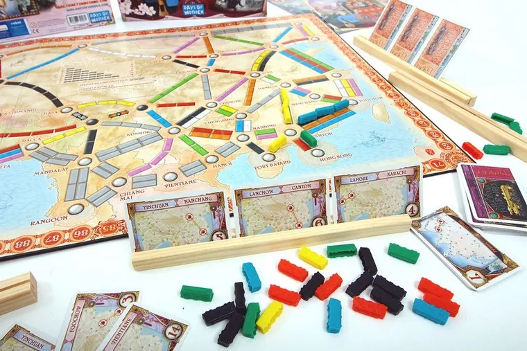 Rebel, Wsiąść do Pociągu: Azja, dodatek, gra familijna