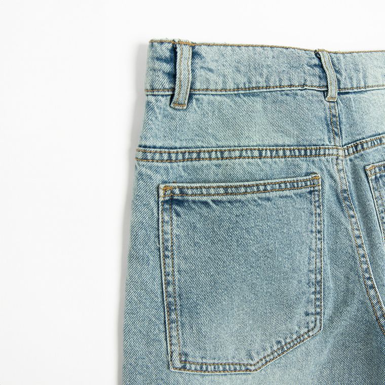 Regulowane jasnoniebieskie jeansy z przetarciami wide leg cargo Cool Club