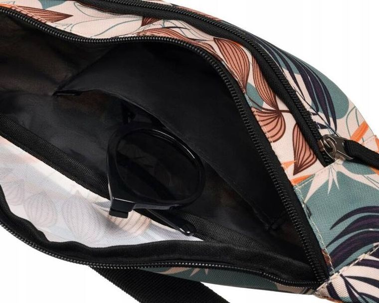 Saszetka na biodro, nerka, beżowa, Rovicky