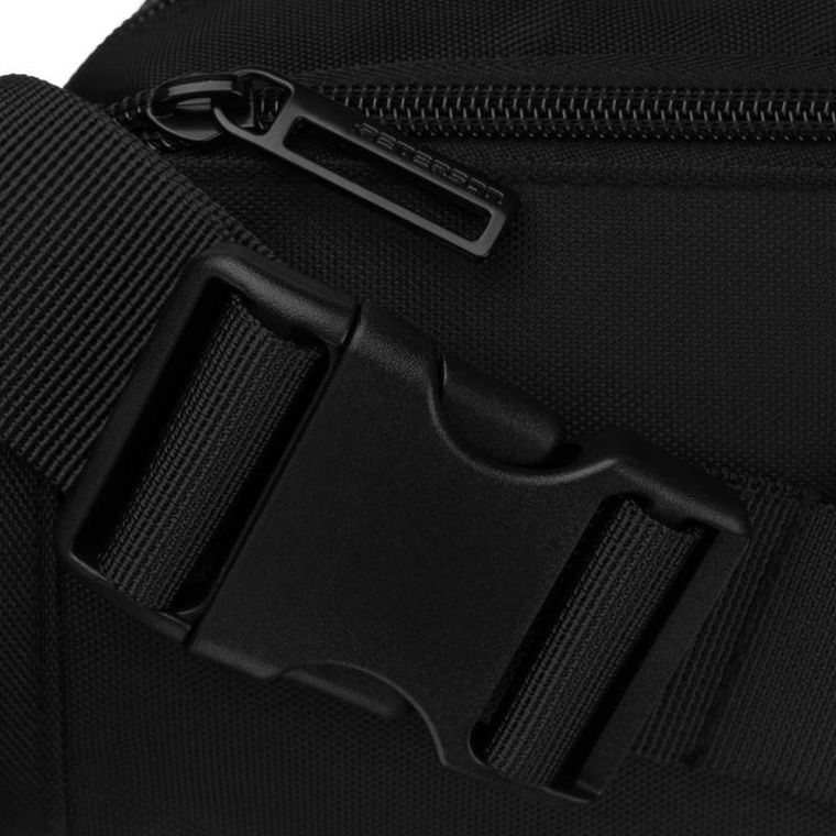 Saszetka na biodro, nerka, czarna, Peterson