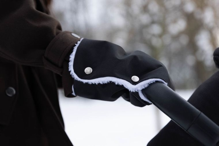 Sensillo, rękawiczka/mufka do wózka, czarna