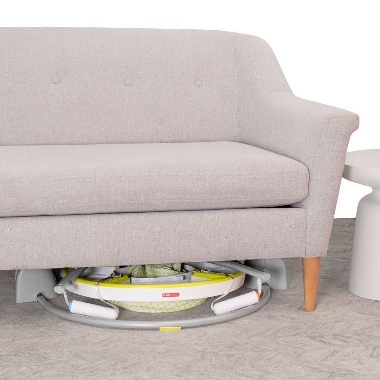 Skip Hop, Explore and More, skoczek interaktywny