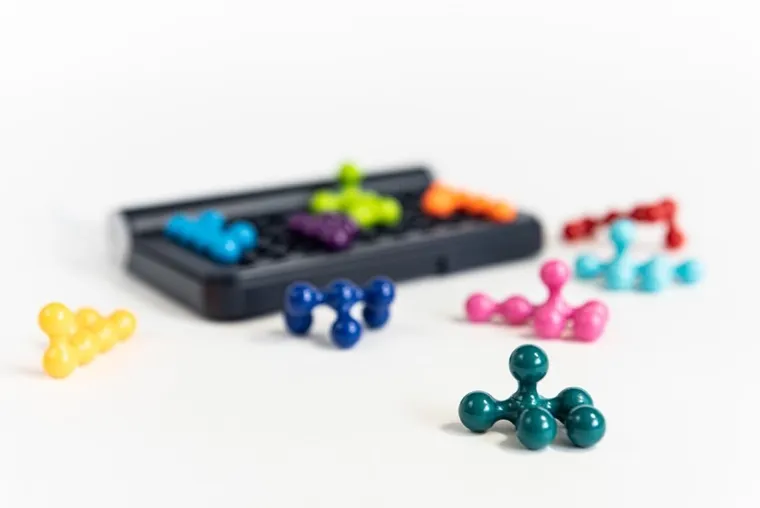 Smart Games, IQ Fit, gra logiczna