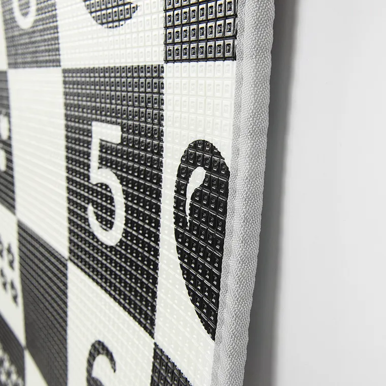 Smiki, mata piankowa edukacyjna, dwustronna, 180-150 cm