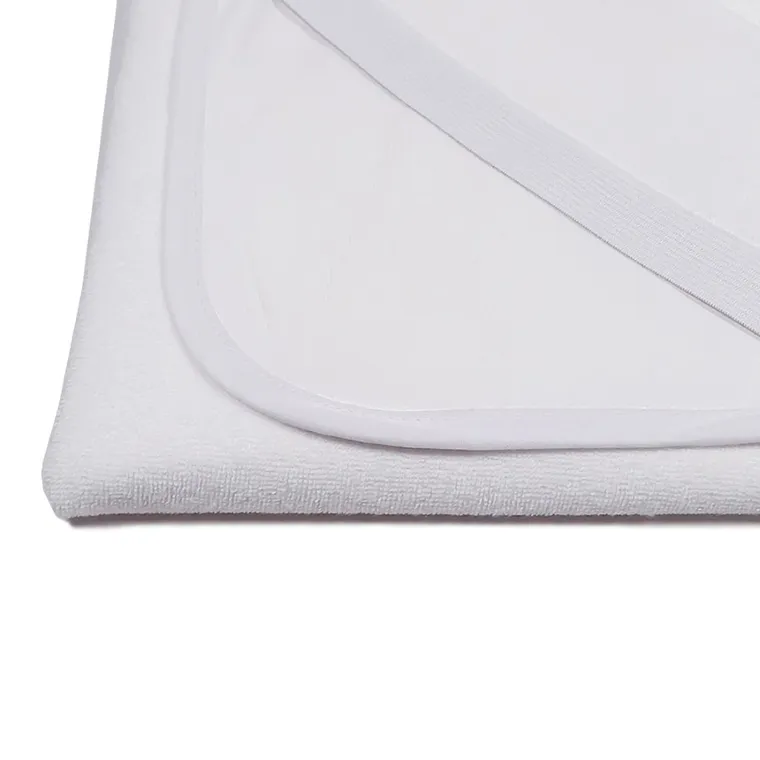 Snibbs, Podkład higieniczny nieprzemakalny z gumką, biały, 60-120 cm