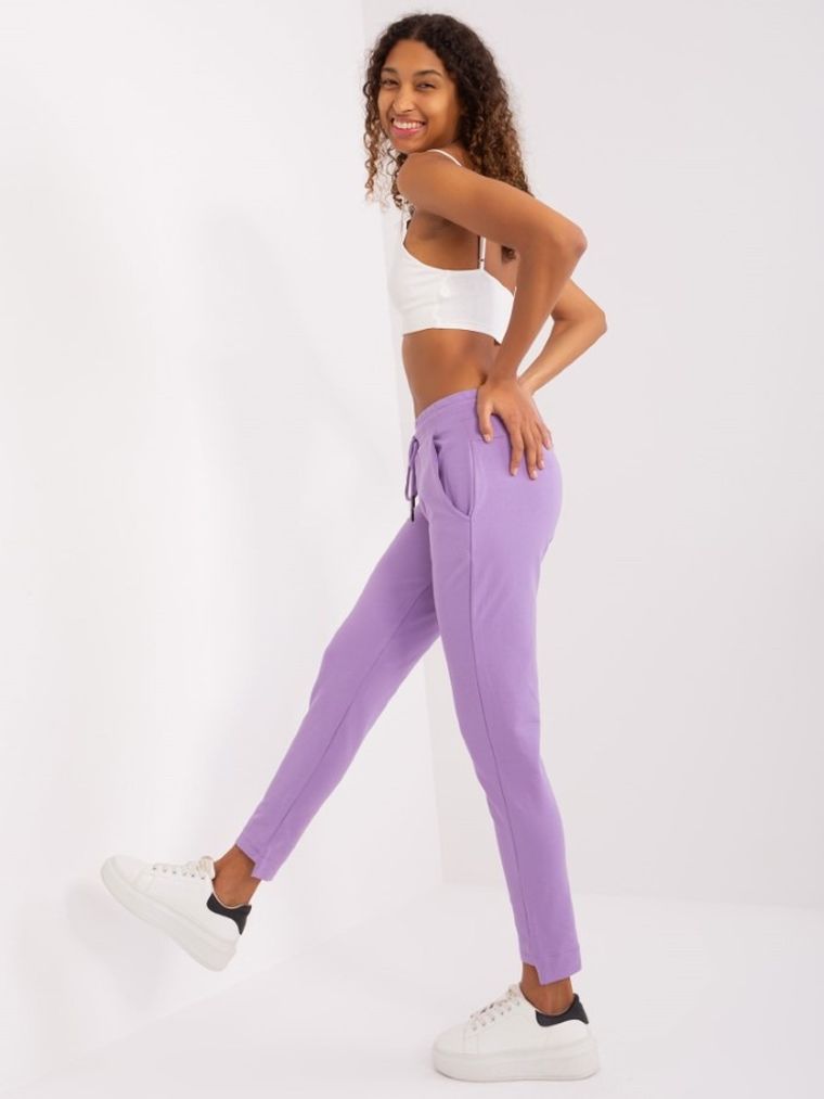 Spodnie dresowe damskie, fioletowe, Relevance