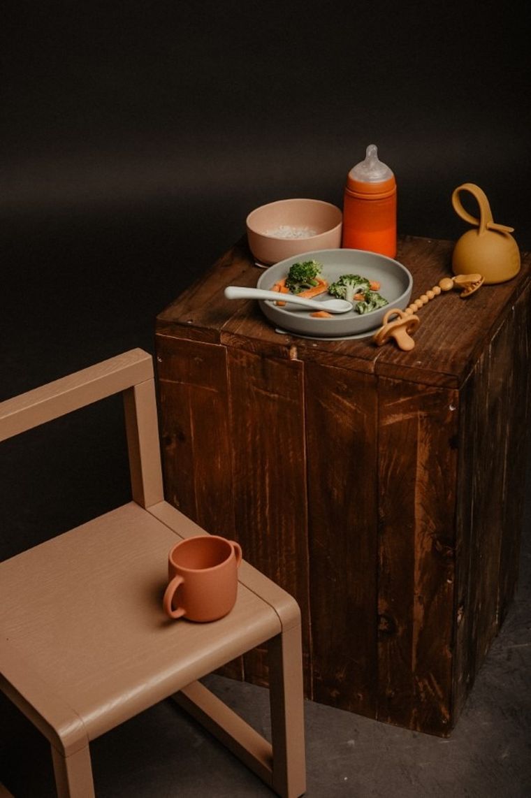 Suavinex, silikonowe etui na smoczek, musztardowe