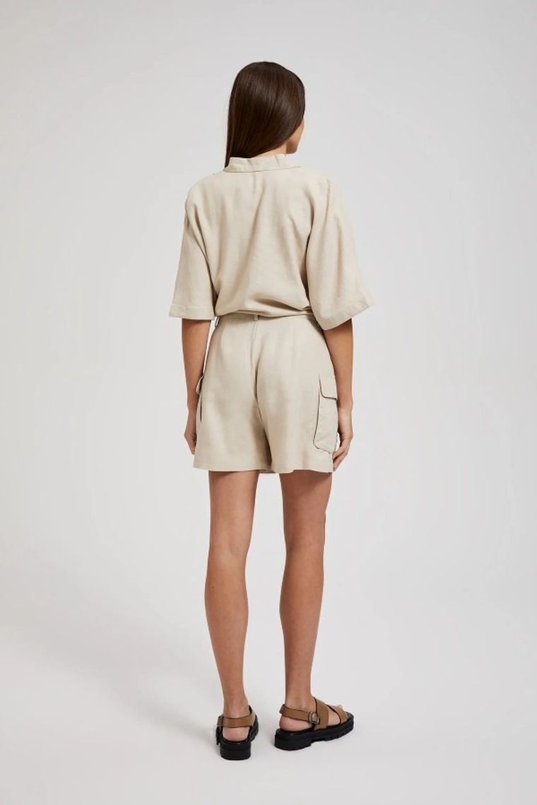 Szorty damskie z lnem, beżowe, Moodo