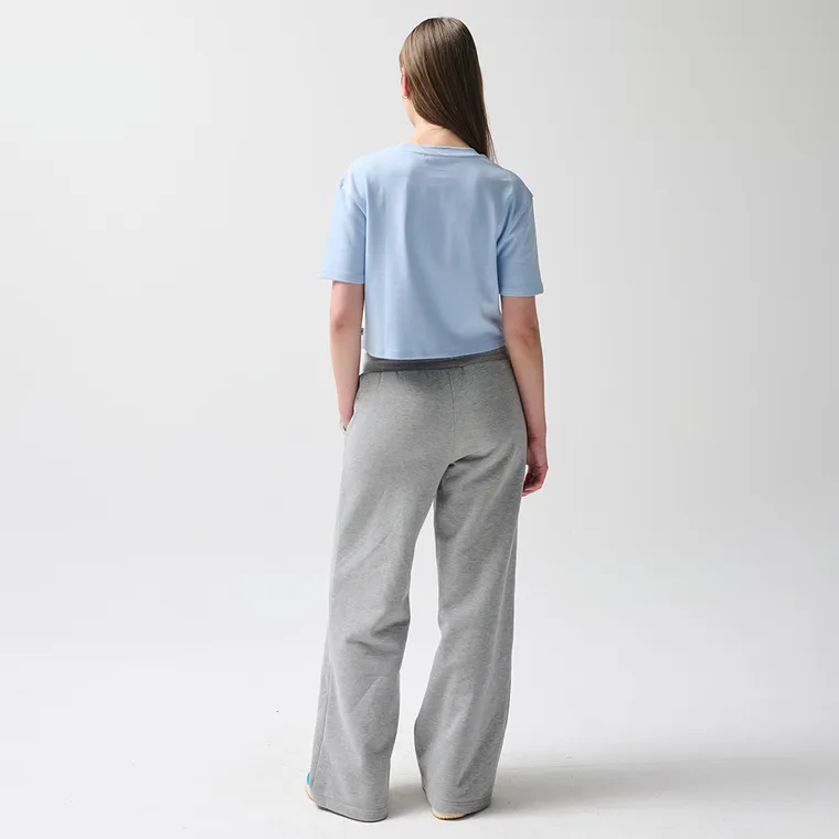 T-shirt basic o krótszym kroju NOWEAR