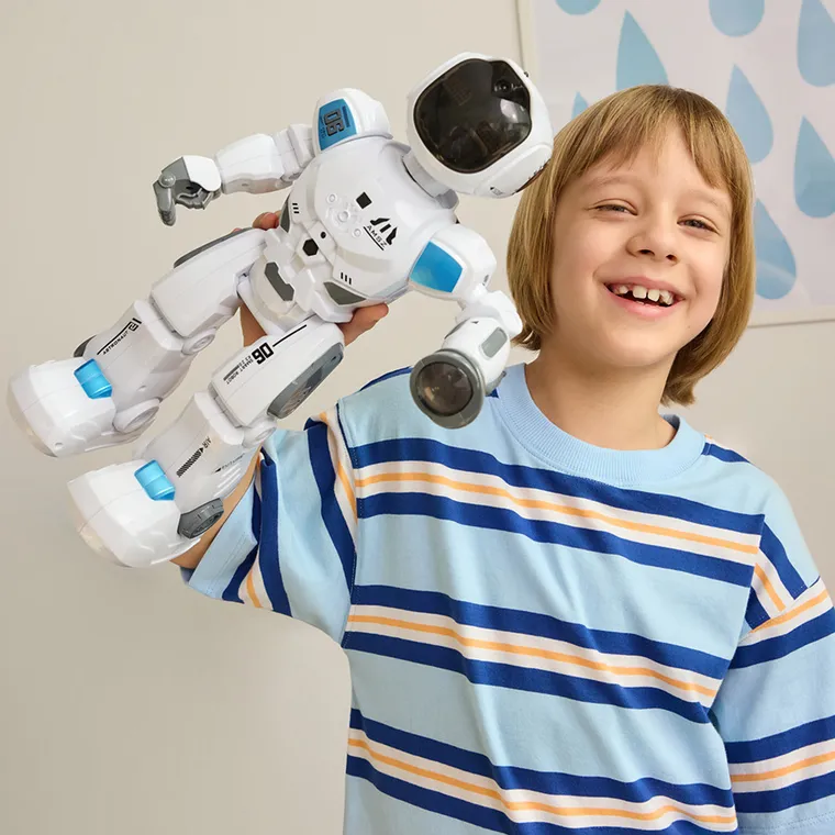 Tech-Bot, robot multifunkcyjny zdalnie sterowany