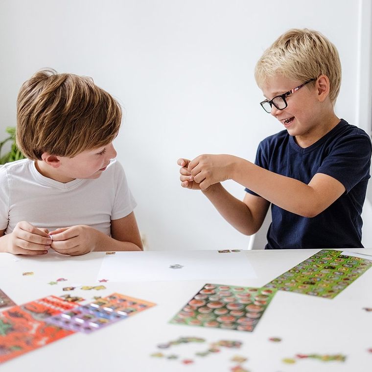 Totum, Dino, duży zestaw naklejek, 300 elementów