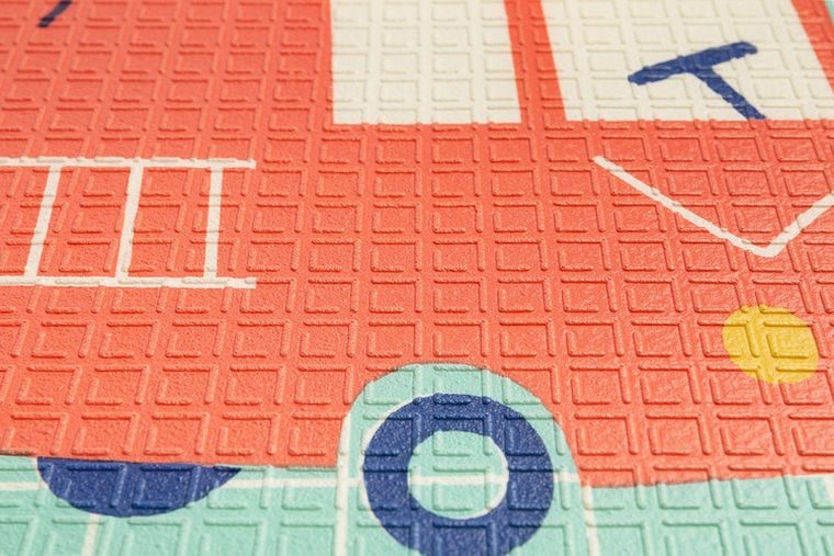 Toyz, mata wielofunkcyjna, miasto