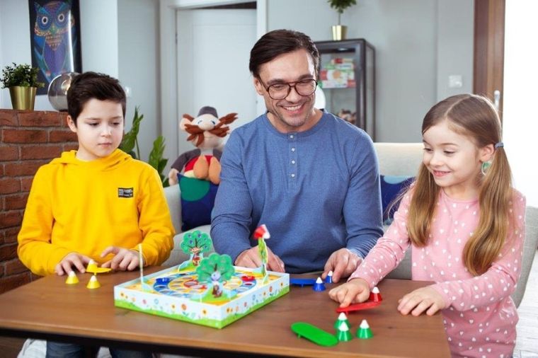 Trefl, Rodzina Treflików, Skoczki, gra rodzinna