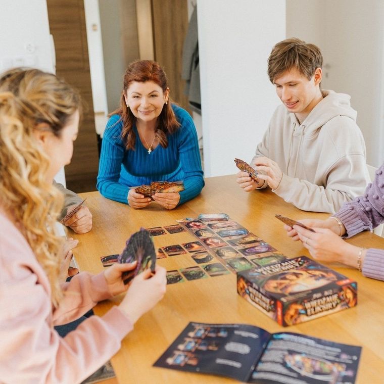 Trefl, Wiedźmie eliksiry, gra karciana