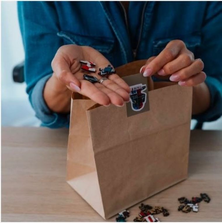 Trefl, Wood Craft, Hełm Szturmowca, puzzle drewniane konturowe, 160 elementów