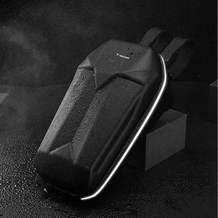 Trizand, sakwa na hulajnogę