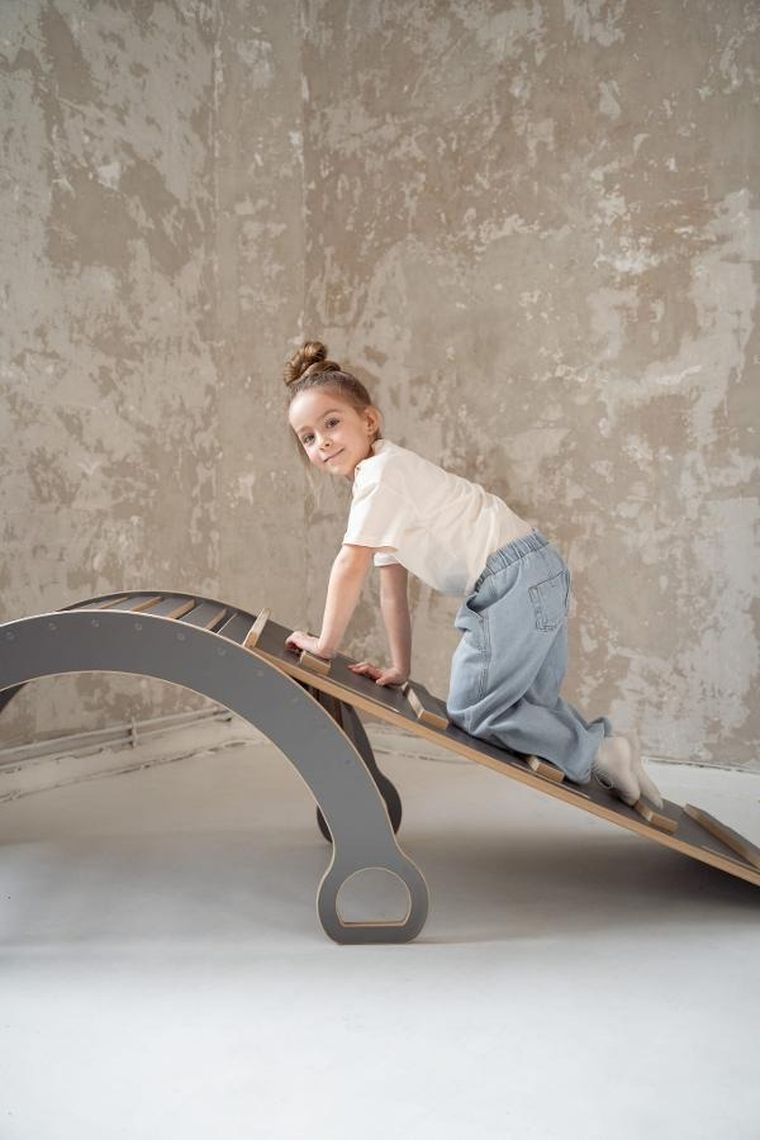 tupti.wood, 2w1: duży bujak montessori + duża zjeżdżalnia, drabinka, szara