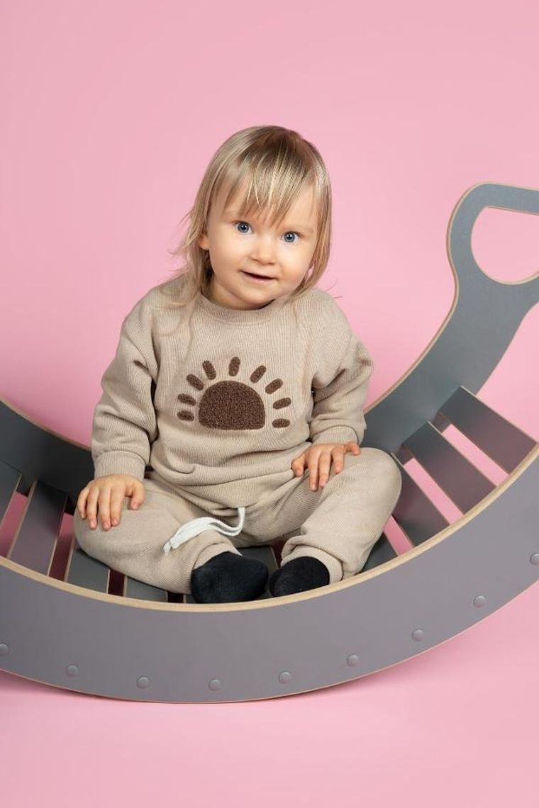 tupti.wood, duży bujak montessori, szary