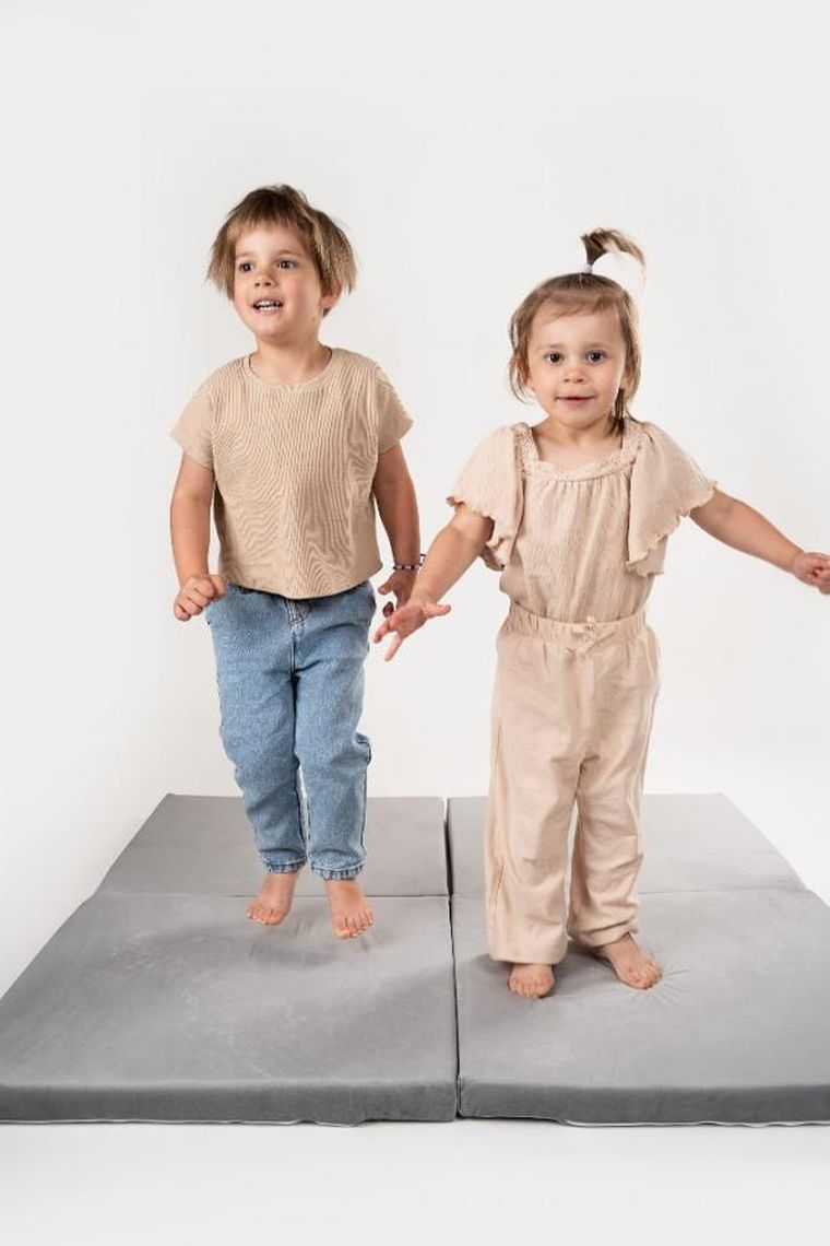 tupti.wood, mata piankowa, kwadrat, szara