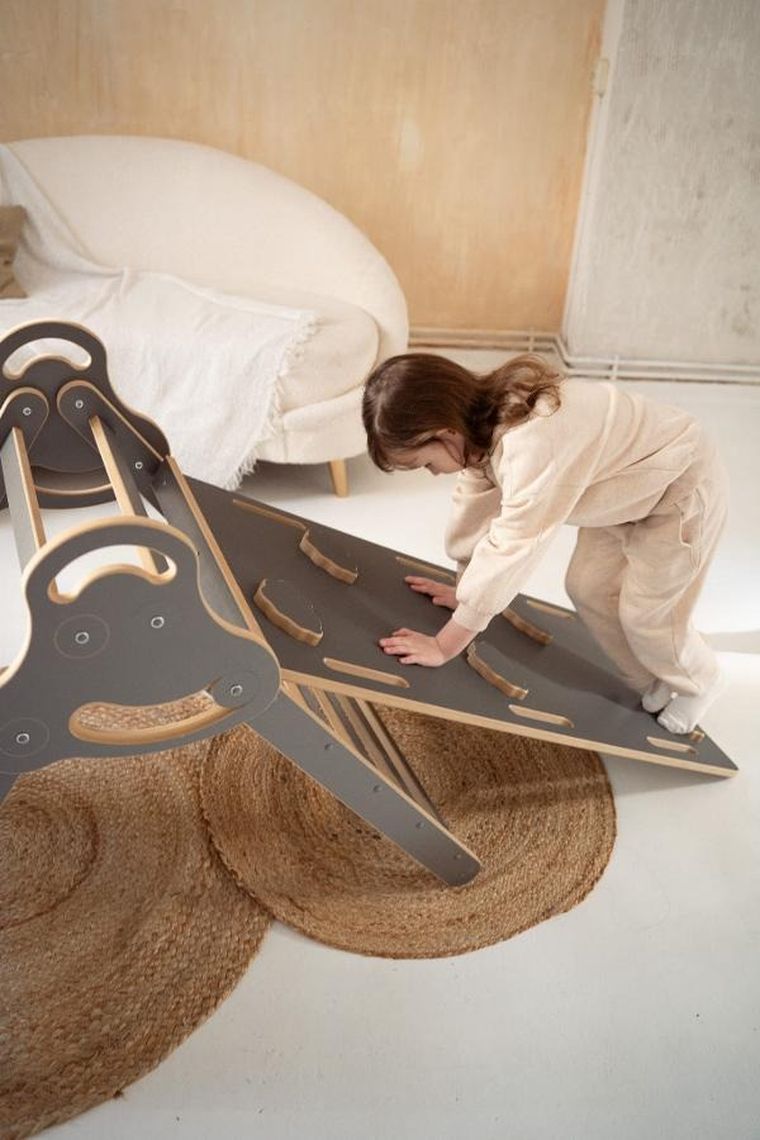 tupti.wood, zjeżdżalnia do dużego bujaka, chmurki, szara