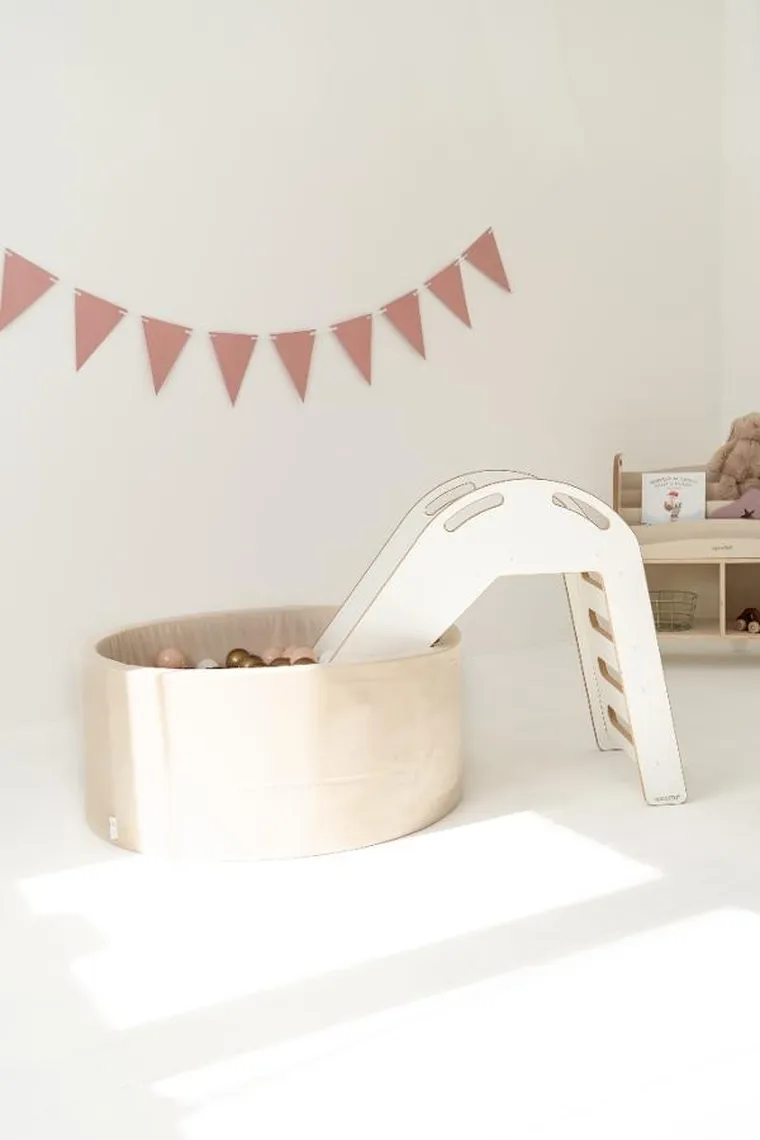 tupti.wood, zjeżdżalnia do suchego basenu