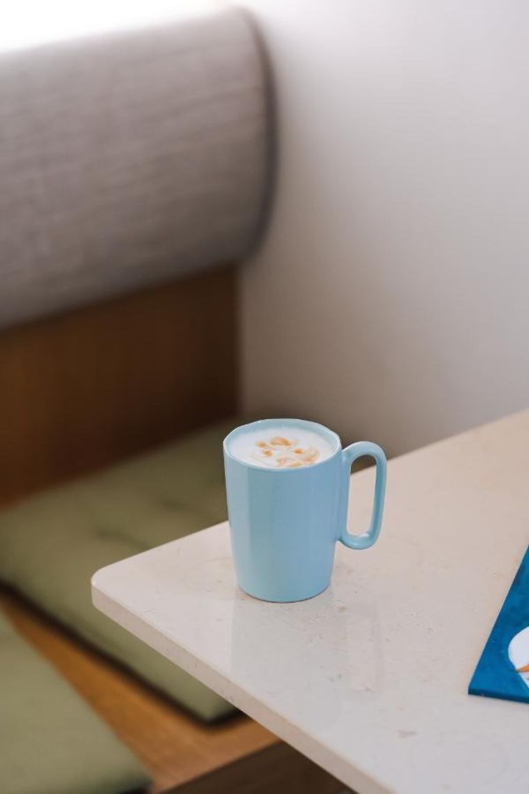 Vialli Design, dwa kubki ceramiczne z uszkiem, 250 ml, Fuori miętowe