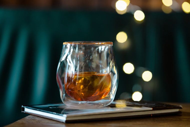 Vialli Design, Enzo, szklanka do whisky z podwójną ścianką, 320 ml