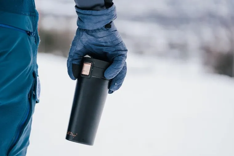 Vialli Design, kubek termiczny, 400 ml, FUORI, czarny Rose Gold