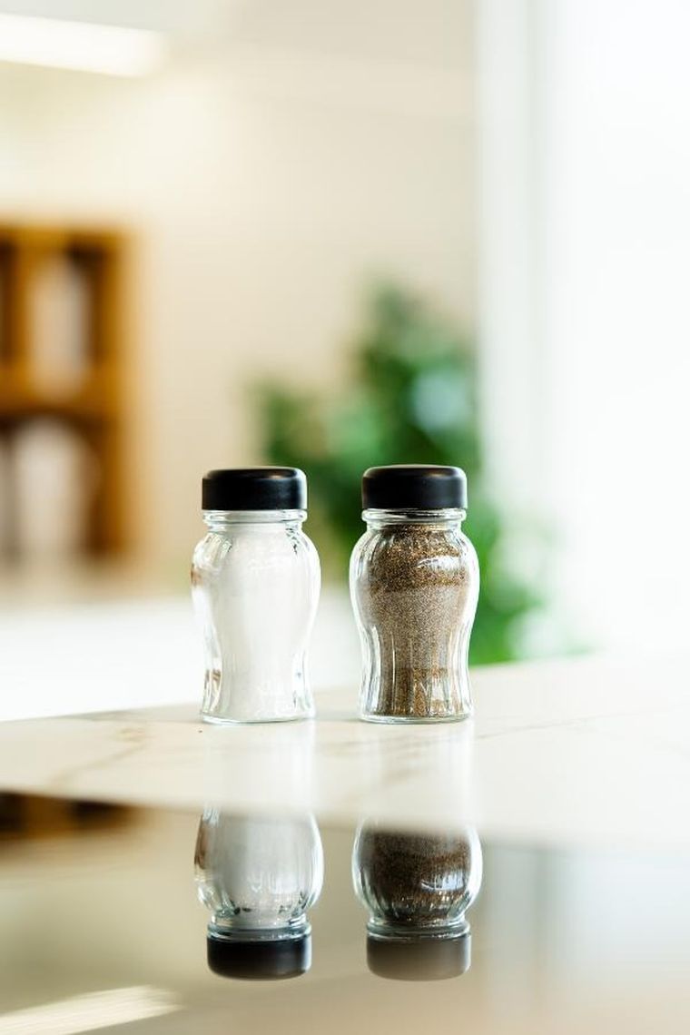 Vialli Design, słoiczki na przyprawy, Vilagio, 24 szt., mix kolorów