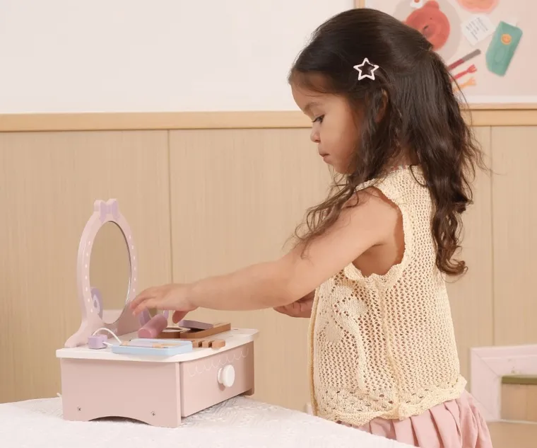 Viga, PolarB, drewniana toaletka z akcesoriami